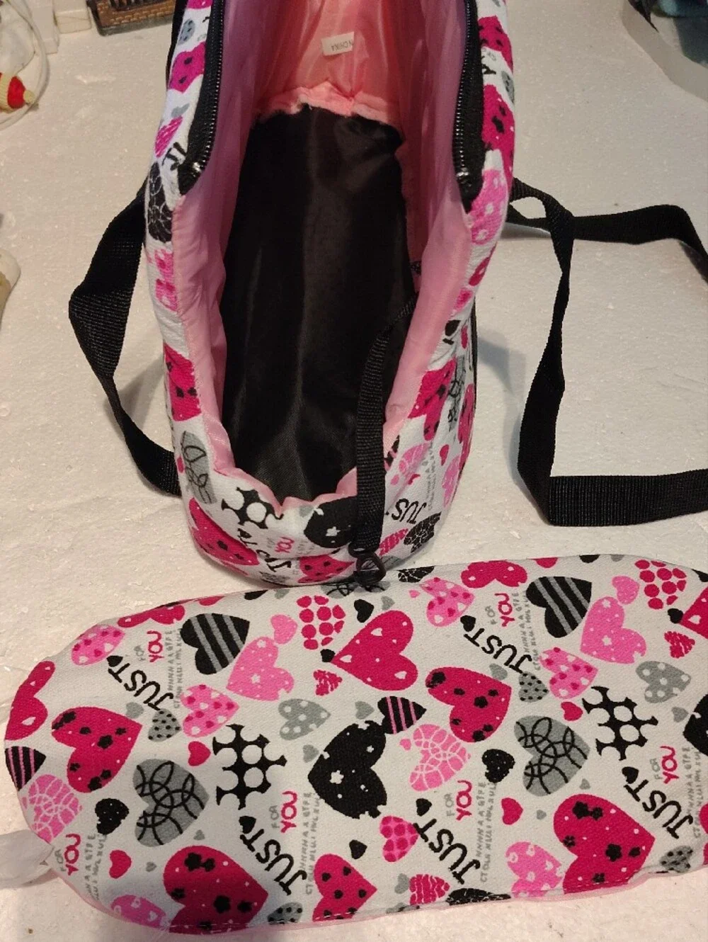 Plush Shoulder Bag For Your Puppy - Pink & Black Heart Print New